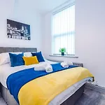 Liverpool Football Apartment, Anfield, Lfc Club Theme, Free Wifi, Free On-Street Parking