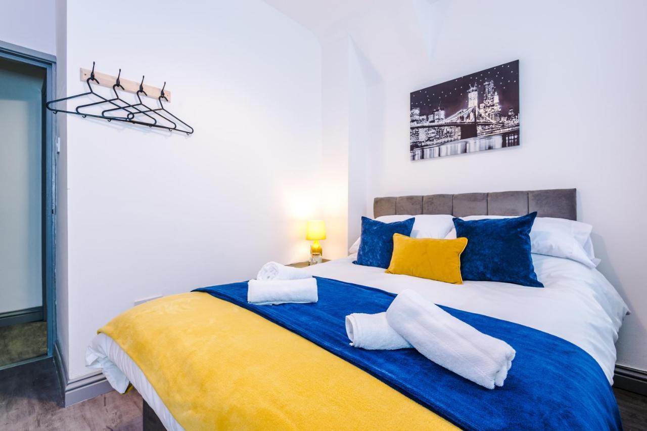Liverpool Football Apartment, Anfield, Lfc Club Theme, Free Wifi, Free On-Street Parking *
