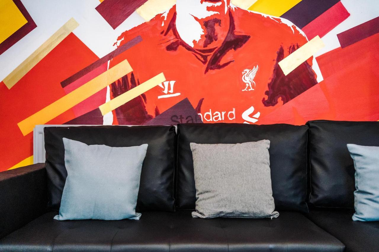 Liverpool Football Apartment, Anfield, Lfc Club Theme, Free Wifi, Free On-Street Parking *